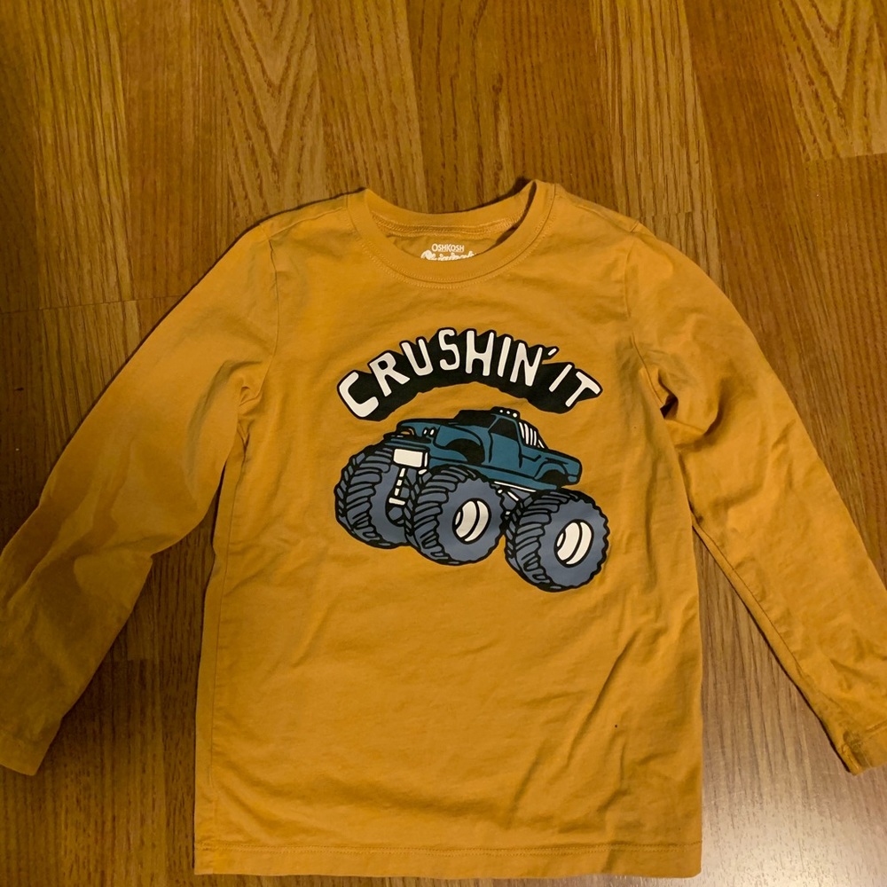 Oshkosh Originals long sleeve T-shirt 5T.